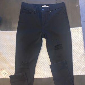 Levis 311 Black Shaping Skinny size 29